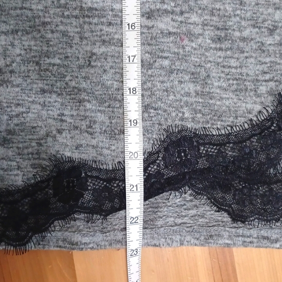 Alya gray sweater size S - Picture 8 of 9